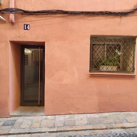 Apartamento Centrico Con Patio Privado Tarragona Exterior foto