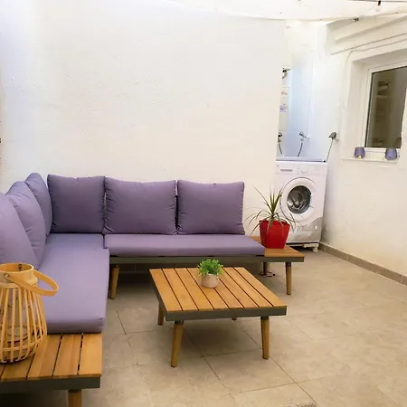 Apartamento Centrico Con Patio Privado Tarragona Exterior foto