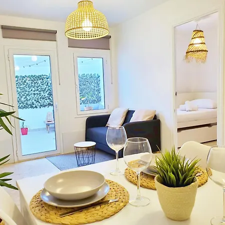 Apartamento Centrico Con Patio Privado Tarragona Exterior foto