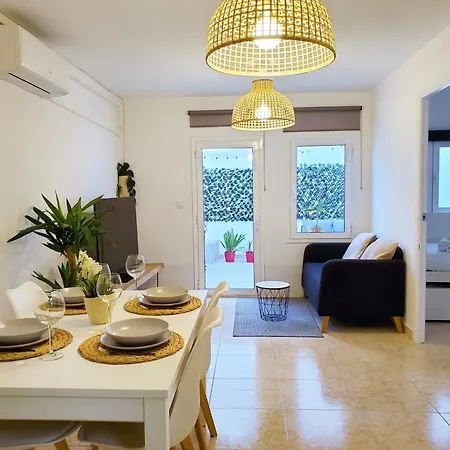 Apartamento Centrico Con Patio Privado Tarragona Exterior foto
