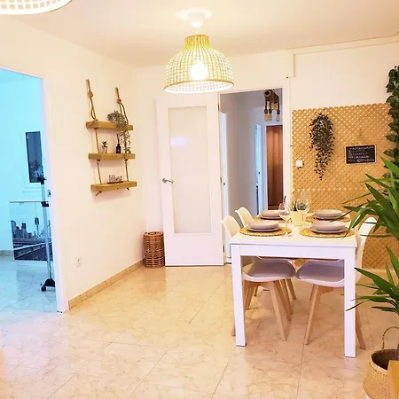 Apartamento Centrico Con Patio Privado Tarragona Exterior foto